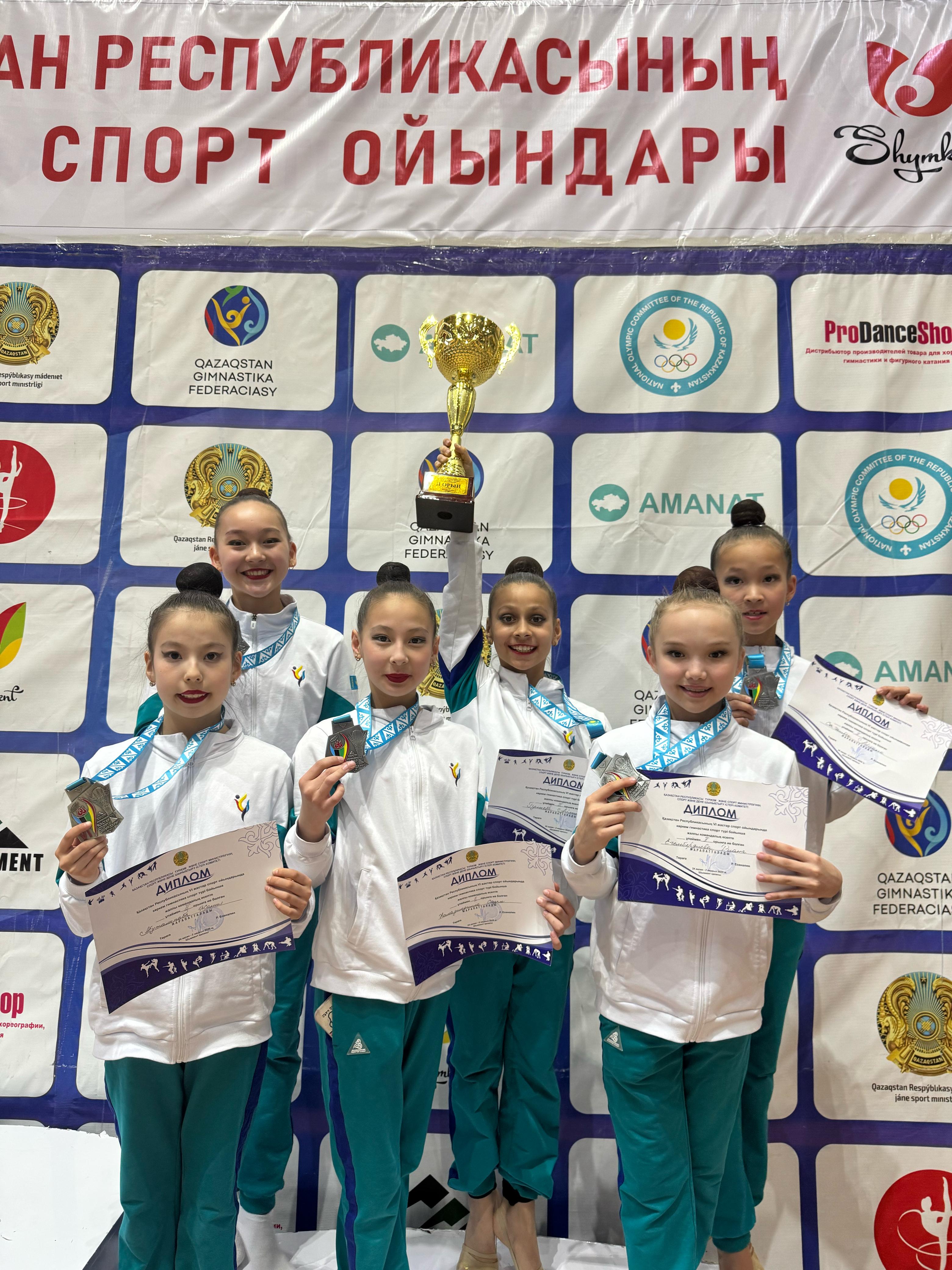 Қазақстан Республикасының VI жастар спорт түрі бойынша жалпы командалық есепте II орынға ие болған Гулиева Айлина марапатталады.