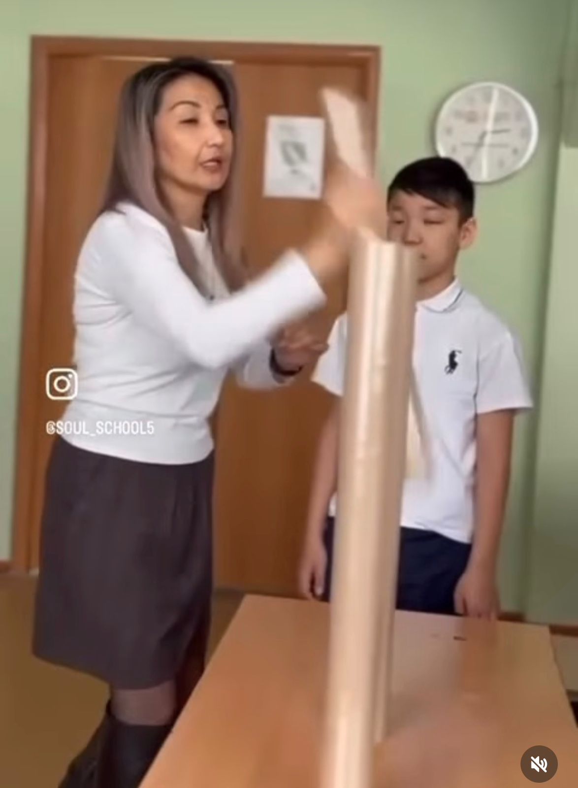 09.02.2026 жылы 7 «А» және 7 «Ә» сынып оқушыларымен «Дос болайық» тақырыбында мектеп психологы Тилешева М.Ч. тренинг ұйымдастырып, өткізді.